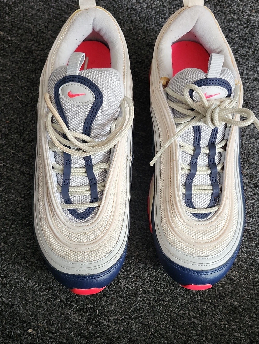 Nike Cream, Navy & Coral Athletic Sneakers